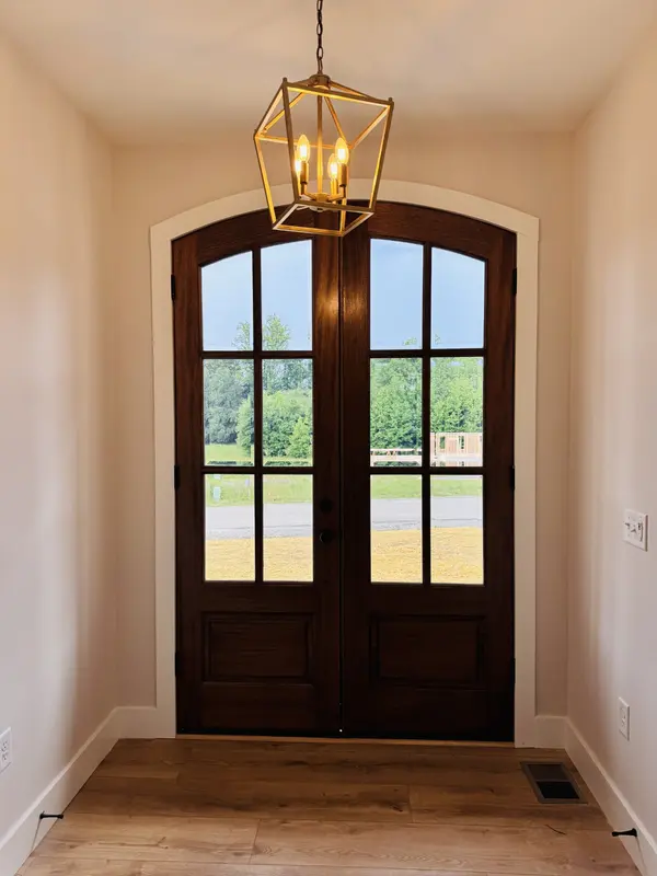 7161 Honeysuckle Trl, Baxter, TN 38544