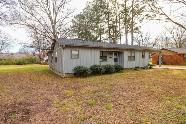 130 E SUNSET CIR, Brownsville, TN 38012