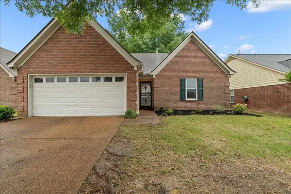 8935 FULTON LN, Cordova, TN 38016