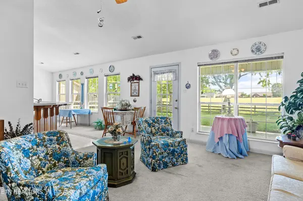 1510 Cavalier Drive, Maryville, TN 37803