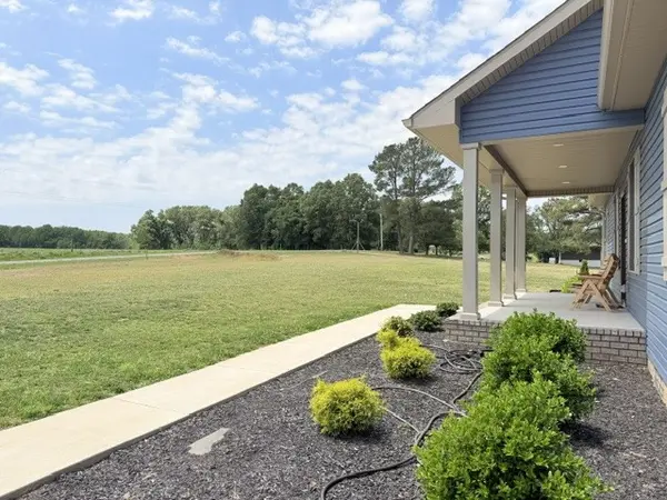 745 Alman Cemetery Rd, Paris, TN 38242