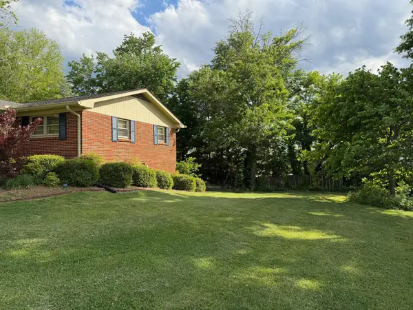 130 Cherokee Circle, Benton, TN 37307