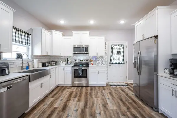 421 Coahulla Creek Drive,  Dalton,  GA 30721