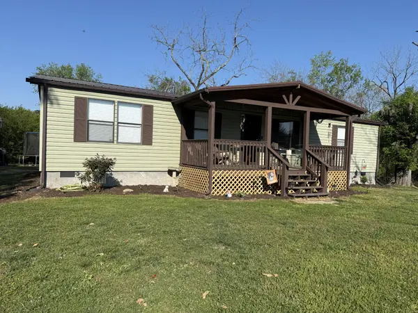 420 E Baldwin Street, Rockwood, TN 37854