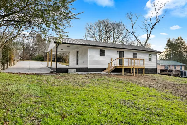 509 Kale Avenue, Englewood, TN 37329