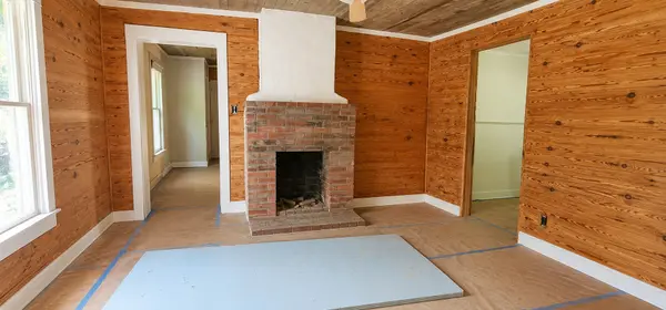 505 Draper St, Paris, TN 38242