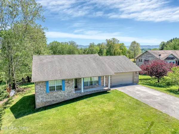 2036 Little Best Rd, Maryville, TN 37803