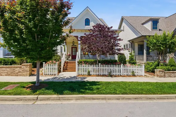 2012 Erwin St, Franklin, TN 37064