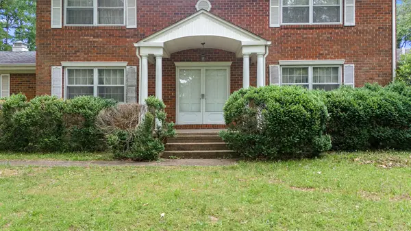 205 ARNOLD AVENUE, Tullahoma, TN 37388