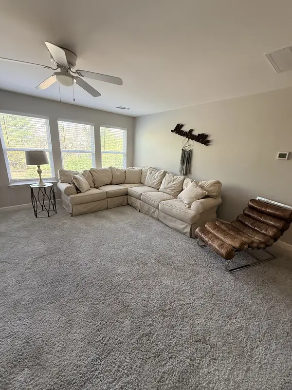 7529 Woodstream Dr, Nashville, TN 37221