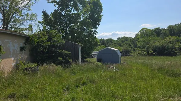 2105 Deer Lodge HWY, Deer Lodge, TN 37726