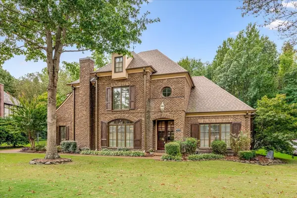 4597 WHISPER SPRING DR, Collierville, TN 38017
