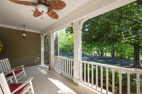 708 Pebble Springs Dr, Franklin, TN 37067
