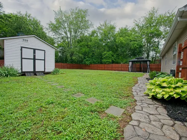 718 W Sagefield Dr, Smyrna, TN 37167