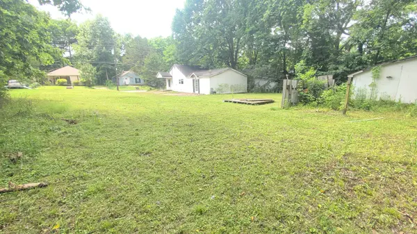 1742 E Wheeler St, Dyersburg, TN 38024