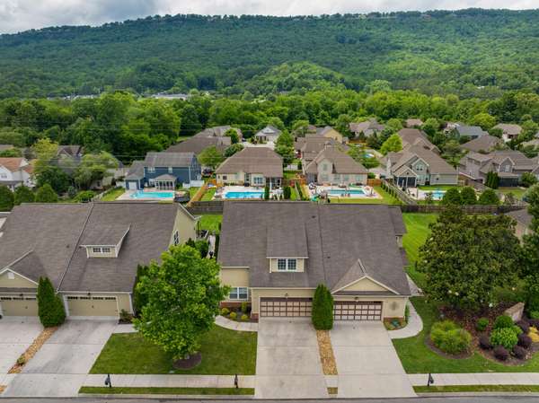 1151 Saddlebrook Drive, Chattanooga, TN 37405