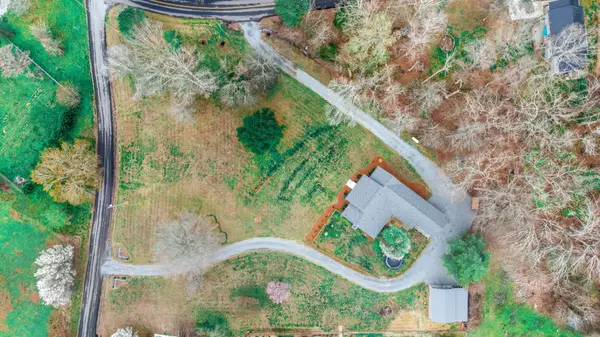 340 N Mouse Creek Road #NW, Charleston, TN 37310