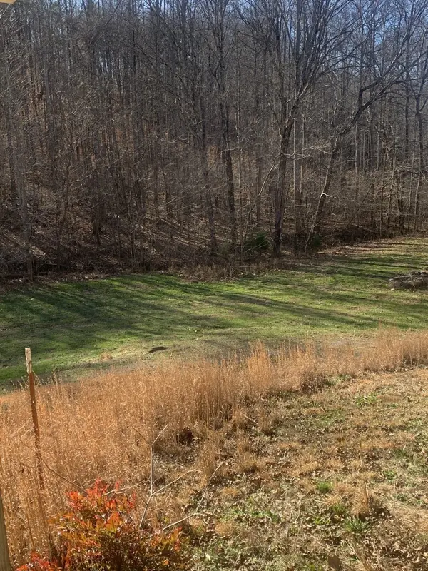 1252 Kelly Rd, Centerville, TN 37033