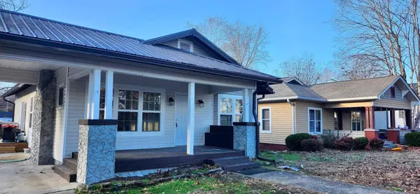 1322 Pennsylvania Avenue, Etowah, TN 37331