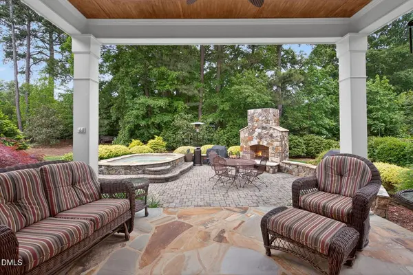 5001 Greyhawk Pl, Apex, NC 27539