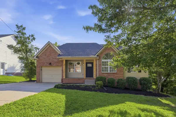 131 Cimmaron Dr,  Goodlettsville,  TN 37072