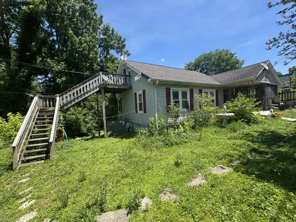 123 W School St, Linden, TN 37096