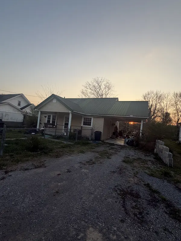 138 Richland Ave,  Watertown,  TN 37184