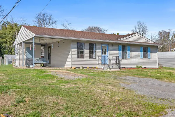 915 Latham Street, Etowah, TN 37331