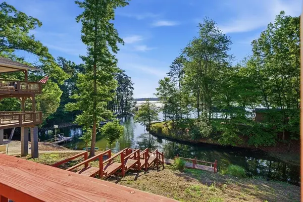 170 Lakeshore Drive, Spring City, TN 37381