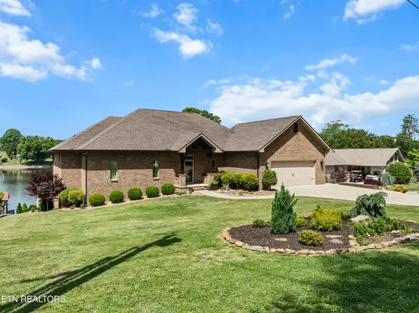 853 Collie Cove Court, Friendsville, TN 37737