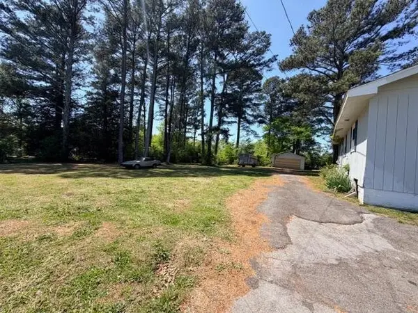 313 Walker Road, Rossville, GA 30741