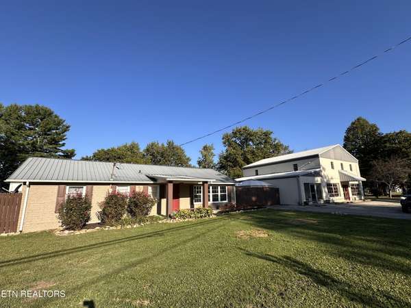 235 Rugby Ave, Jamestown, TN 38556