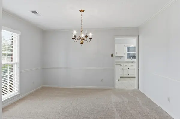 8586 S RHONDA CIR, Cordova, TN 38018