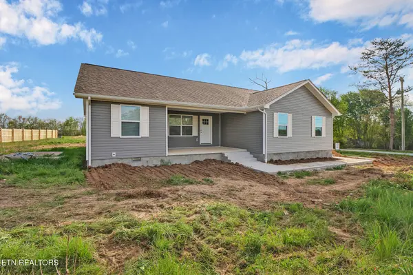 3695 Martha Washington Rd, Clarkrange, TN 38553