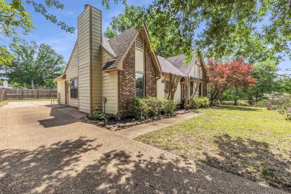 3178 ELMORE PARK RD, Bartlett, TN 38134