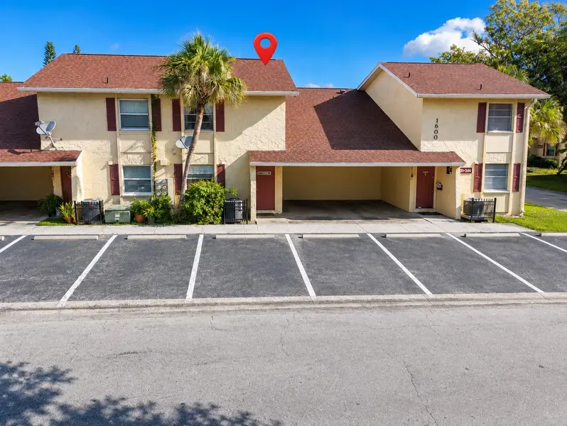 7535 ABONADO RD #B, Tampa, FL 33615