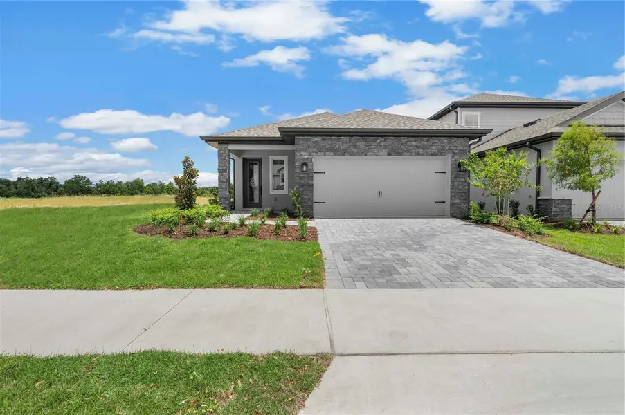7701 SOMERSWORTH DR, Kissimmee, FL 34747