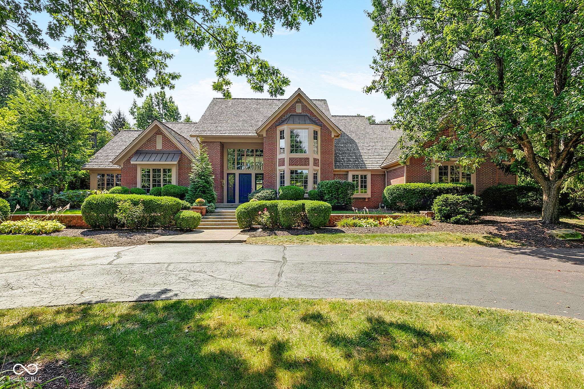 14260 Oakbrook CT, Carmel, IN 46033