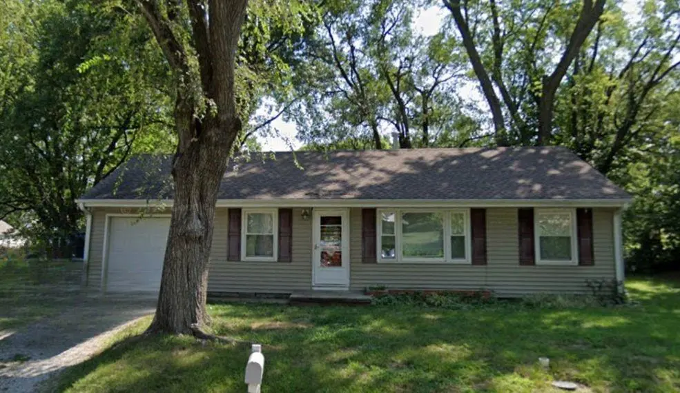 201 N Institute ST, Richmond, MO 64085