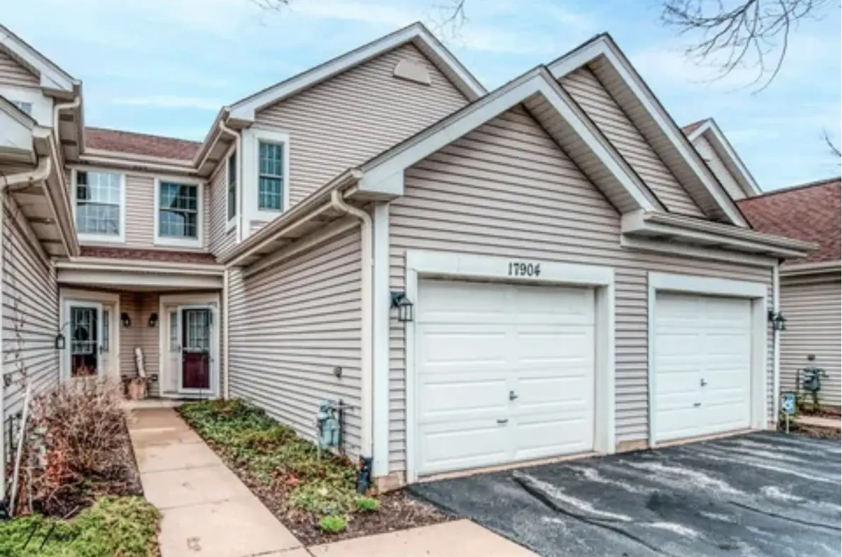 17904 W Braewick RD #17904, Gurnee, IL 60031