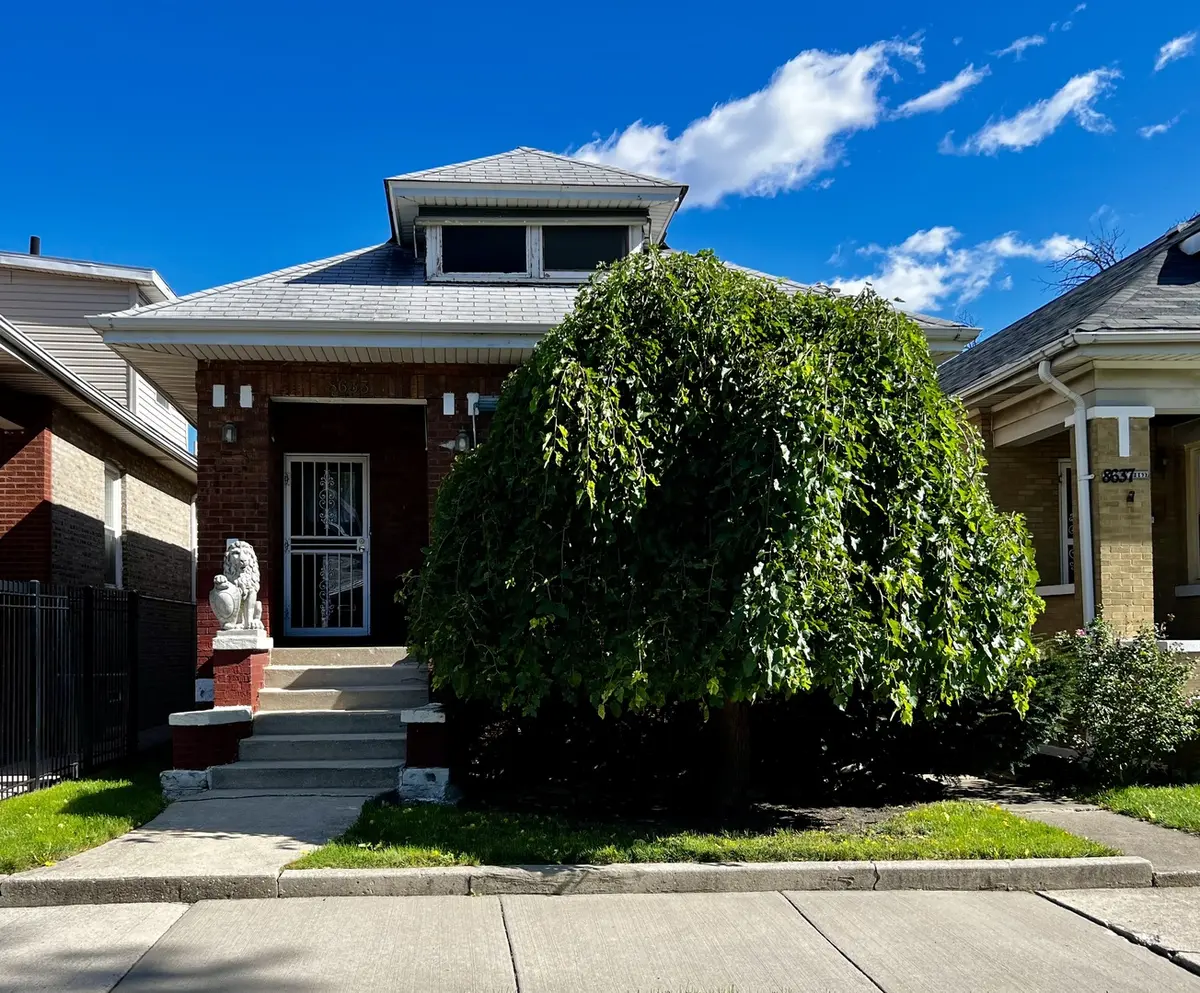 8633 S May ST, Chicago, IL 60620