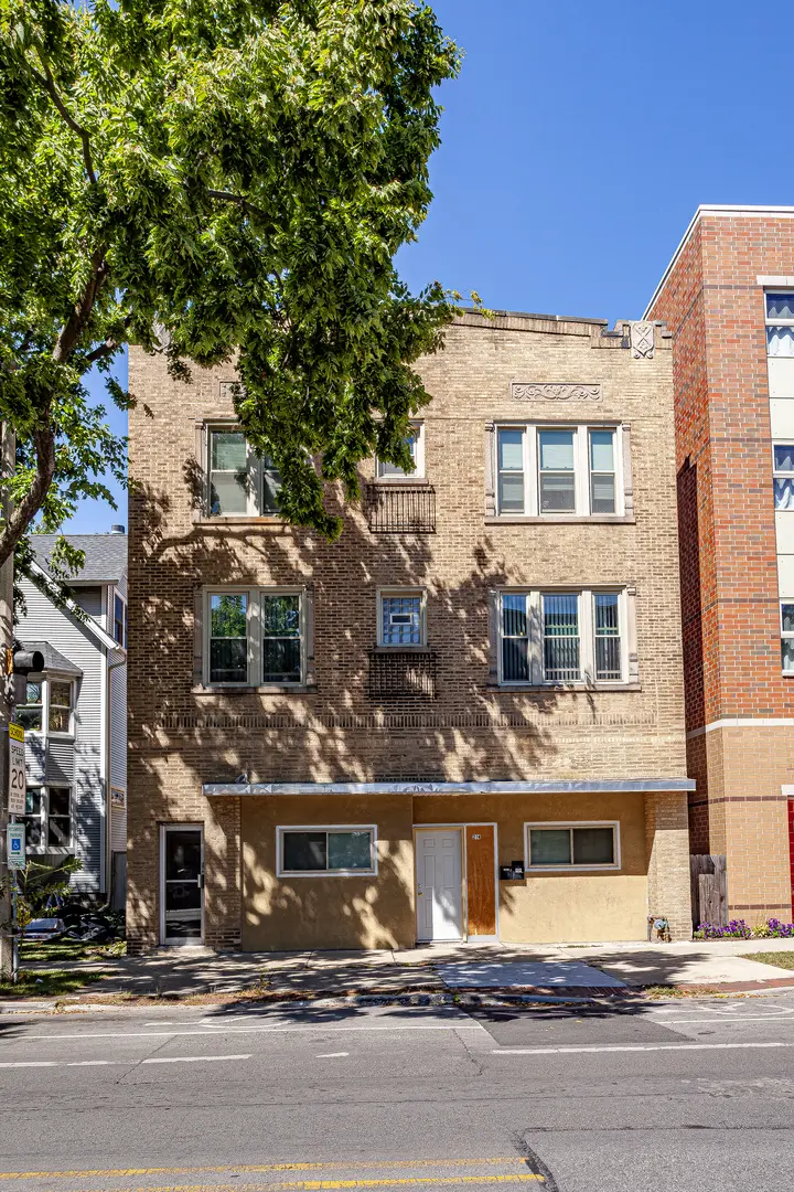214 Chicago AVE, Oak Park, IL 60302