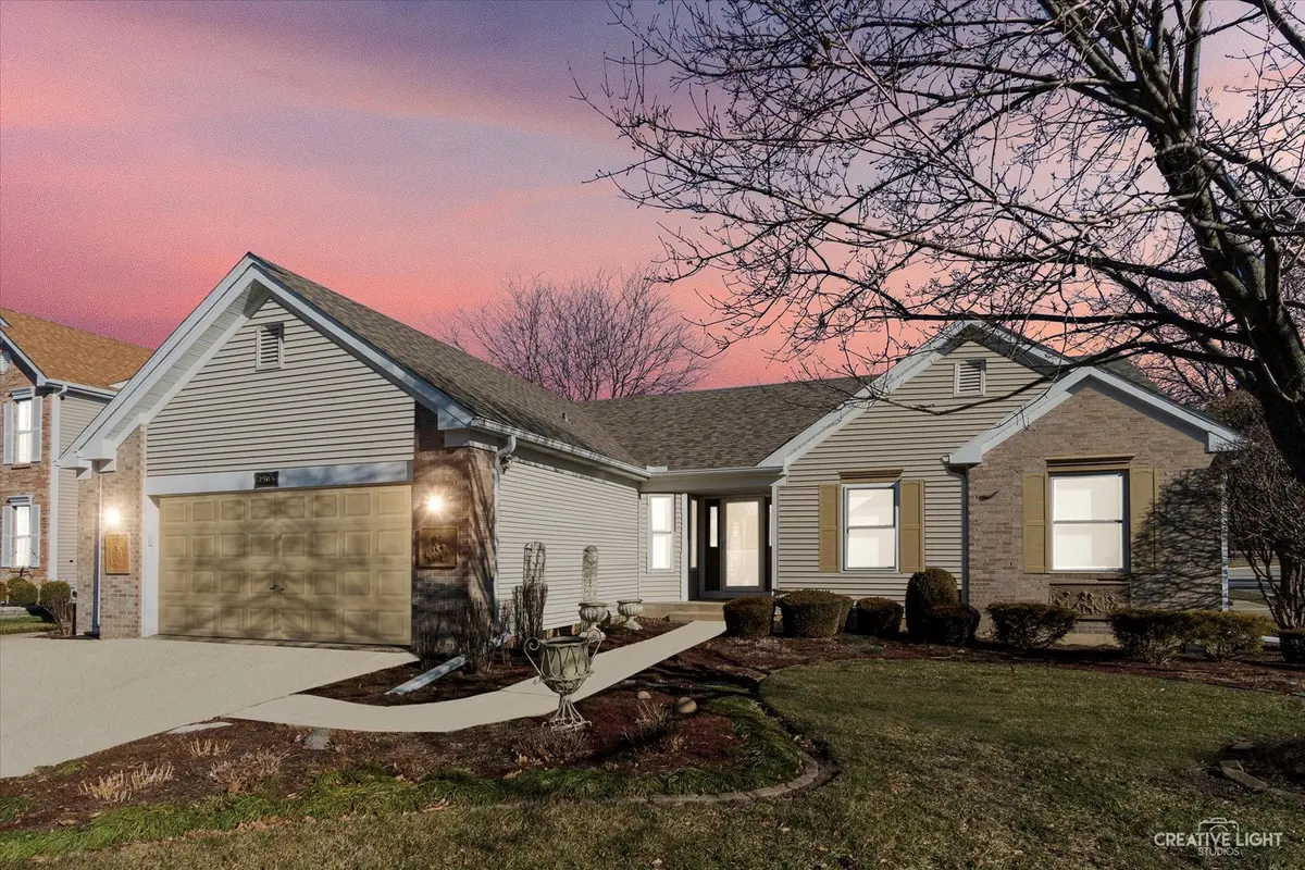2503 Briarwood CT, Aurora, IL 60506