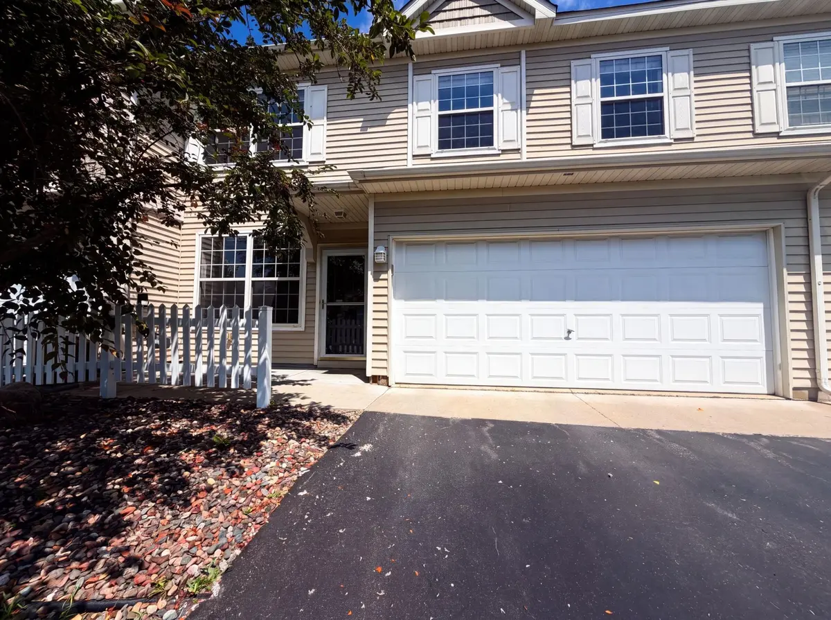 5221 Robin LN #179, Farmington, MN 55024