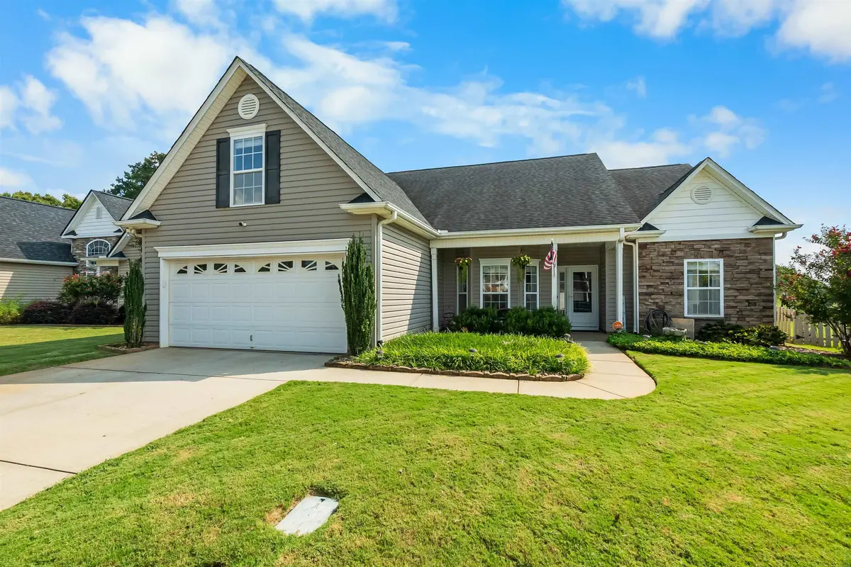 129 Saint Johns ST, Simpsonville, SC 29680