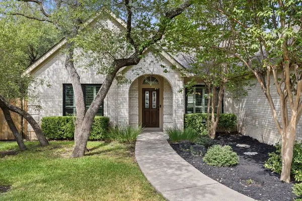 206 Phlox DR, Lakeway, TX 78734