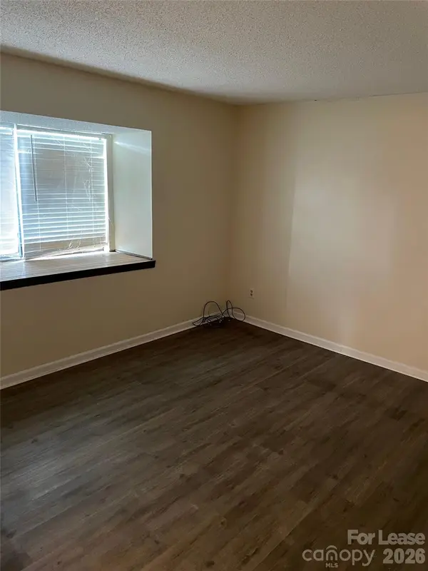 10921 Harrowfield RD, Charlotte, NC 28226