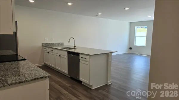 1941 Tranquility CIR, Newton, NC 28658