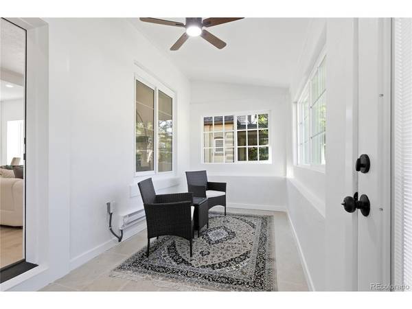 662 S Logan, Denver, CO 80209