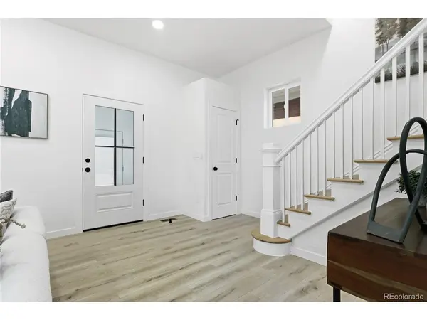 662 S Logan, Denver, CO 80209